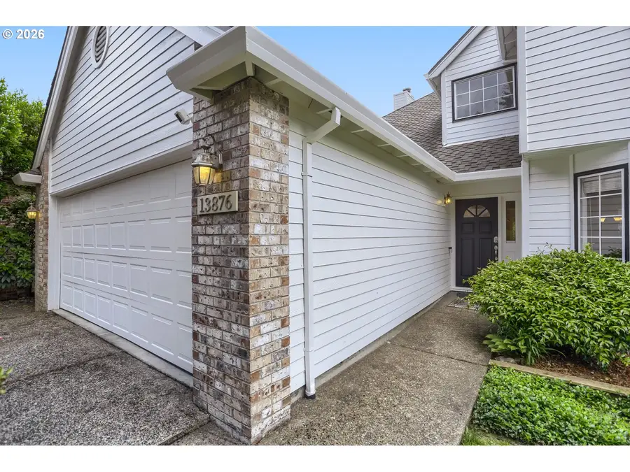 13876 Provincial Hill Dr, Lake Oswego, OR 97035 - #3