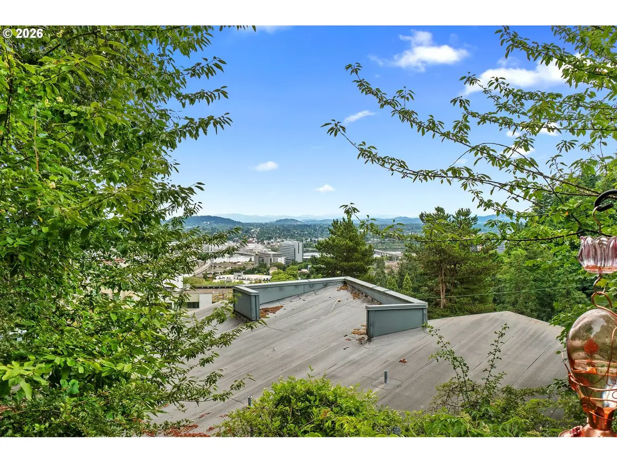 839 SW Broadway Dr #78, Portland, OR 97201 - #1