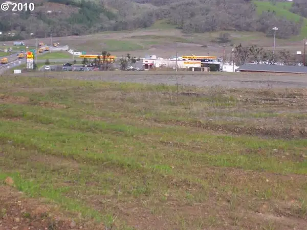 0 Old Highway 99 South, Roseburg, OR 97471