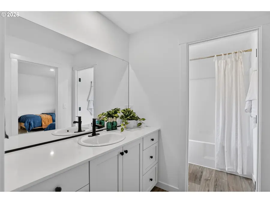 2319 Ash St, Woodland, WA 98674 - #3
