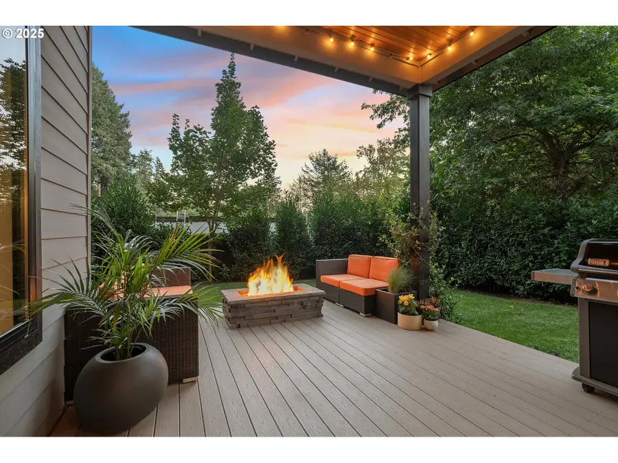 16200 Waluga Dr, Lake Oswego, OR 97035 - Image #3