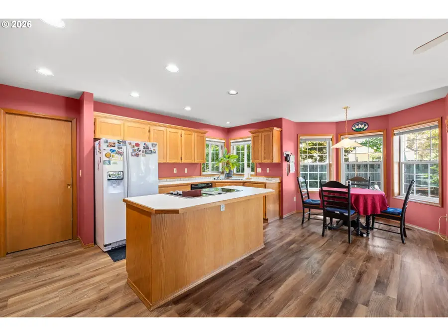17504 NW Country Dr, Portland, OR 97229 - #2