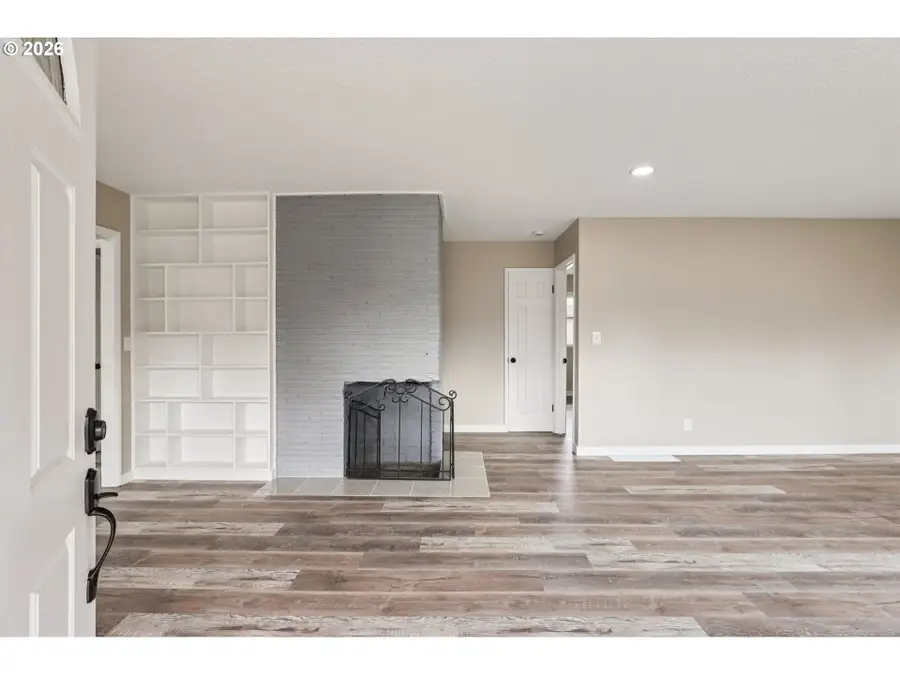 18021 SE Mill Ct, Portland, OR 97233 - #3