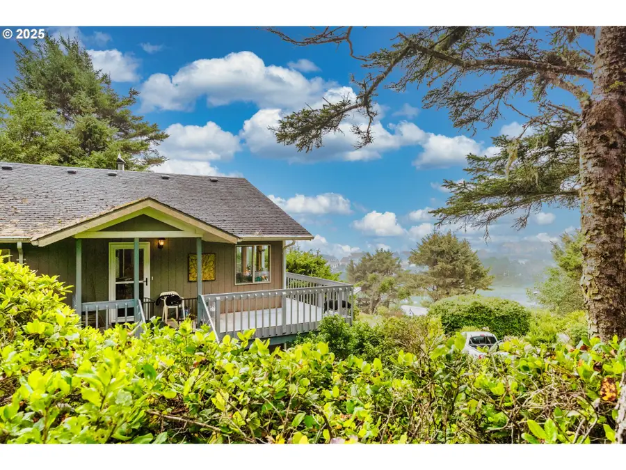 117 SW 66th St, South Beach, OR 97366 - Image #3