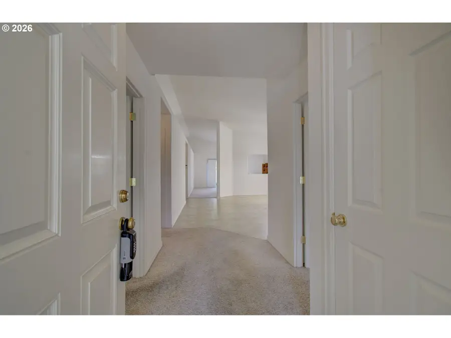 2004 NW 12th St, Battle Ground, WA 98604 - #3