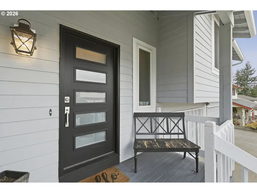 2160 SW 26th St, Gresham, OR 97080 - #3