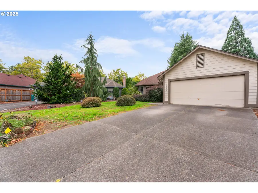 2052 SE 158th Loop, Vancouver, WA 98683 - Image #2