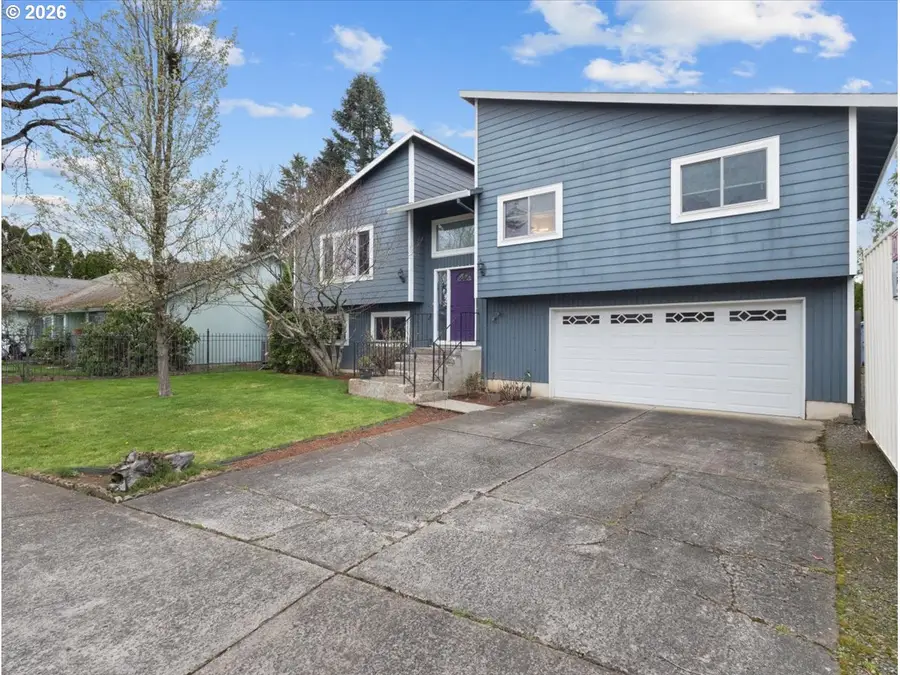 3730 NE Country Club Ave, Gresham, OR 97030 - #3