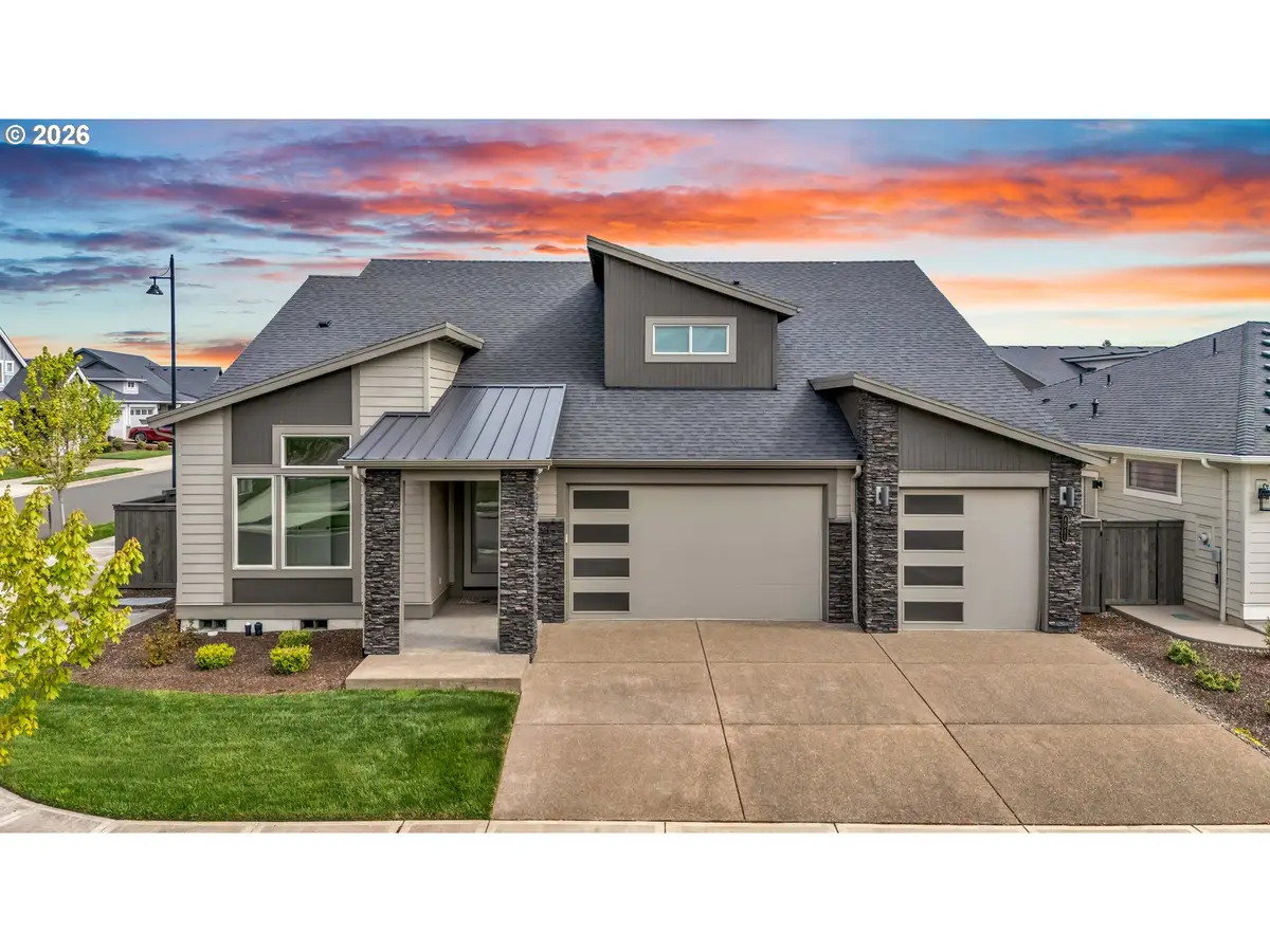 8011 SE Reddington St, Hillsboro, OR 97123 - #1