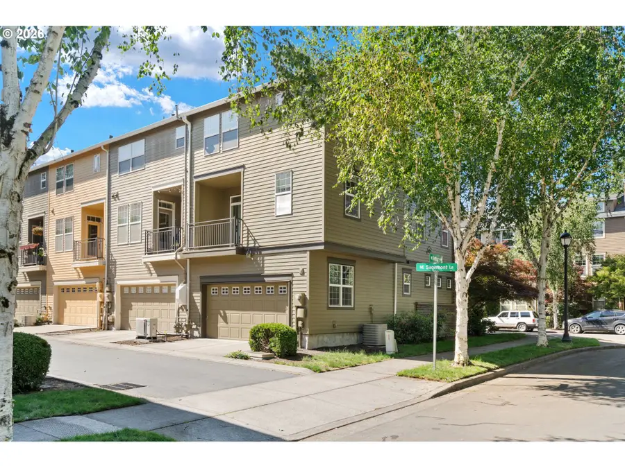6032 NE Alder St, Hillsboro, OR 97124 - #3