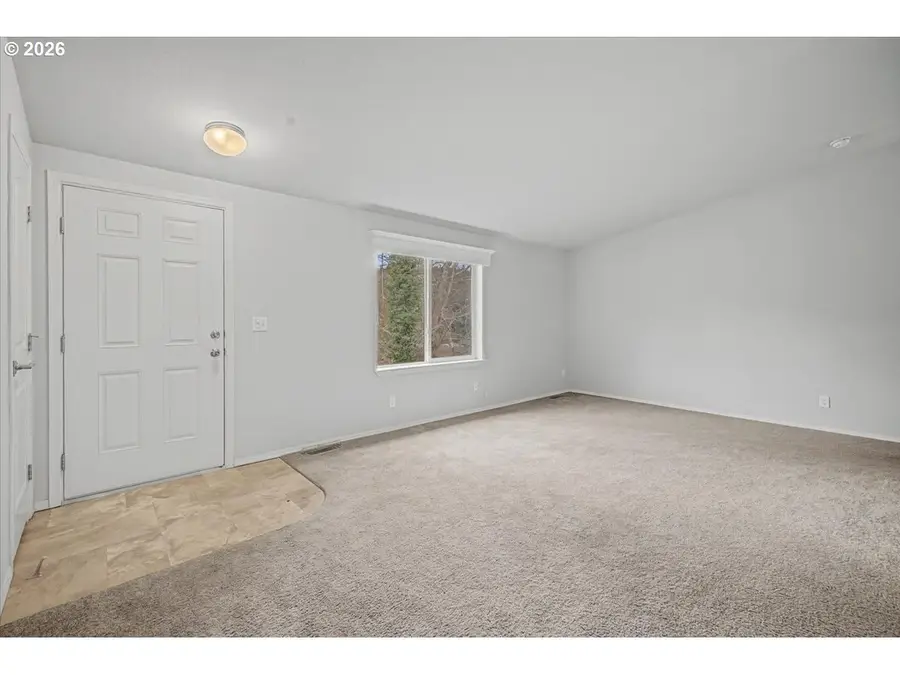 15 N Hillside Dr, Otis, OR 97368 - #3