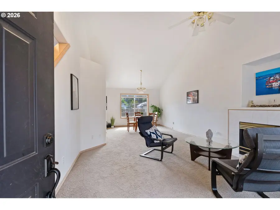 1430 S Birch Ct, Canby, OR 97013 - #3