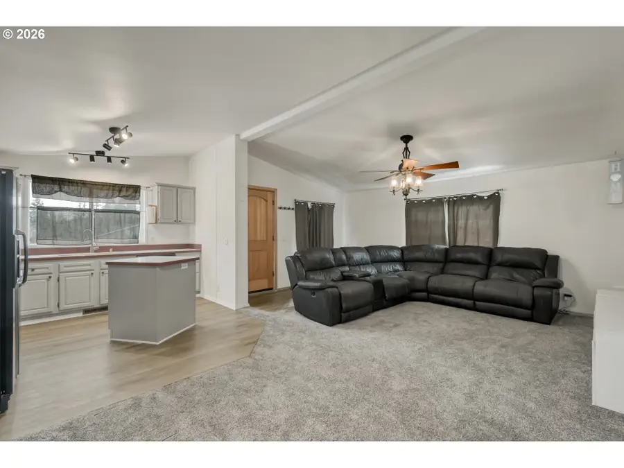 513 Rose Ave, Vernonia, OR 97064 - #2