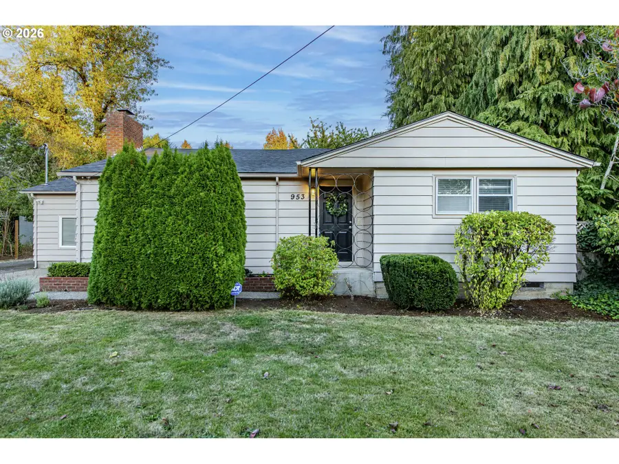 953 Forrester Way, Eugene, OR 97401 - #2