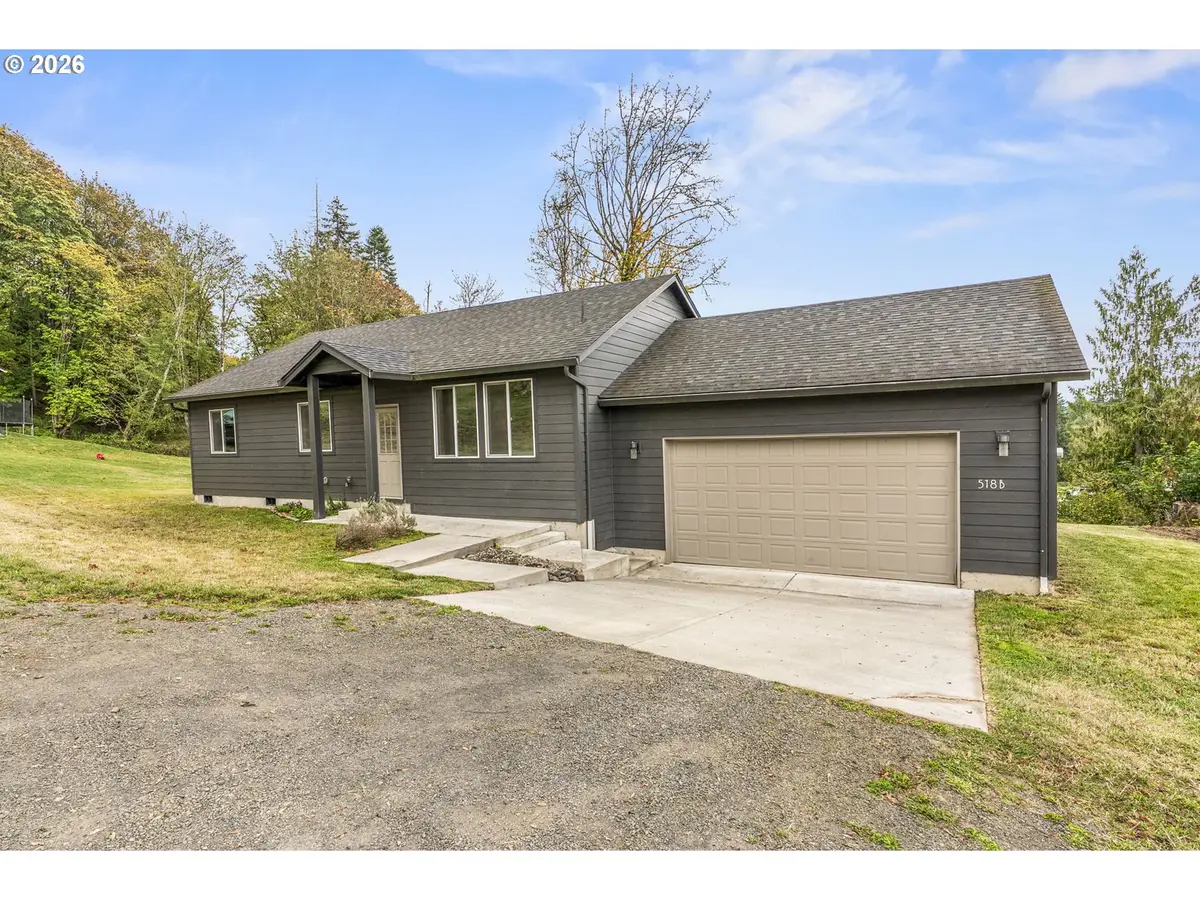 518 Clark Creek Rd, Longview, WA 98632 - #1