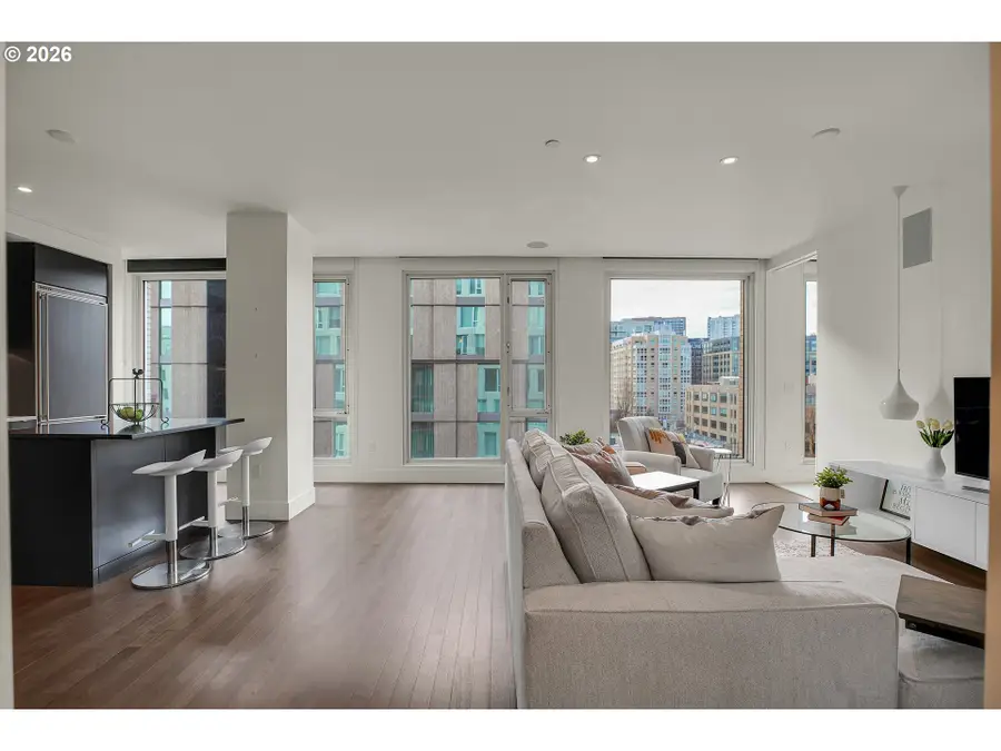 937 NW Glisan St #735, Portland, OR 97209 - Image #3