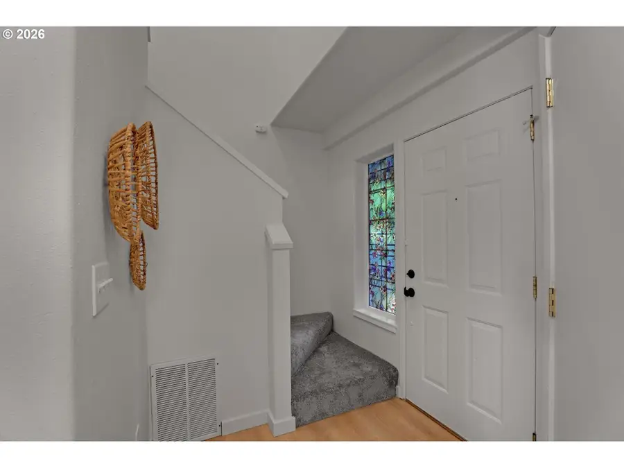 7616 N Edison St, Portland, OR 97203 - #2
