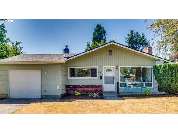 11810 NE Siskiyou St, Portland, OR 97220