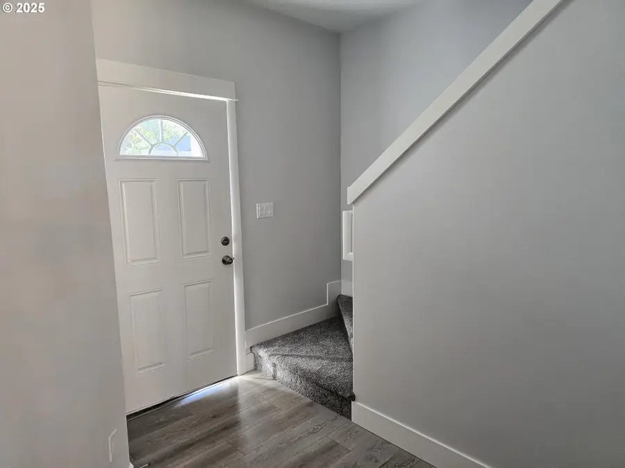 453 N 12th St, Saint Helens, OR 97051 - Image #3