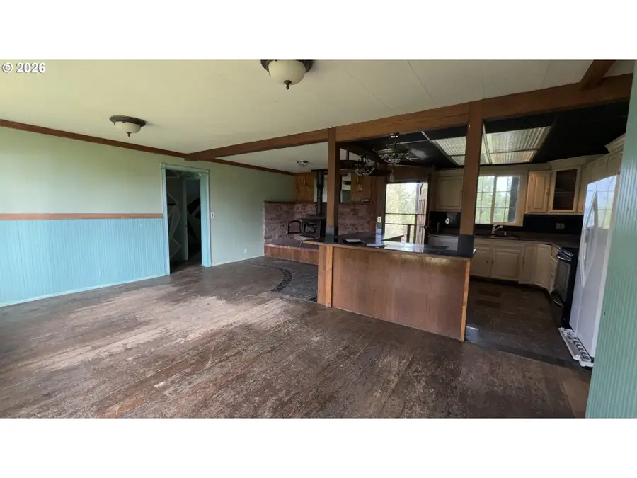 13469 Ramsey Rd, Sams Valley, OR 97525 - Image #3
