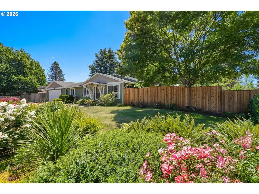292 NW Merle Dr, Hillsboro, OR 97124 - #2