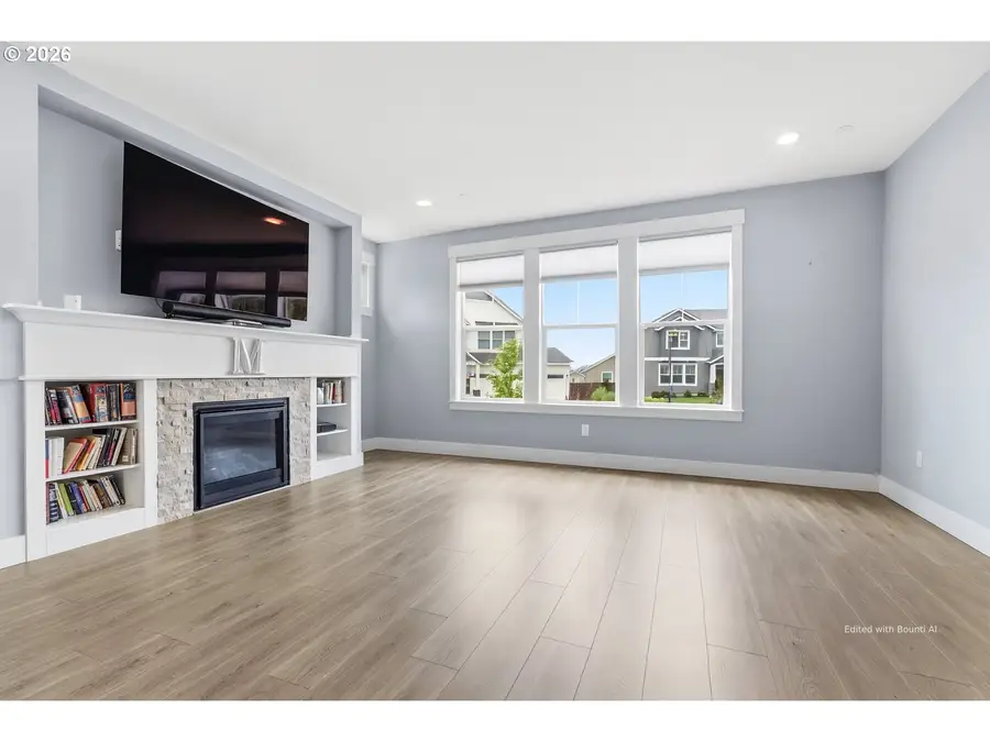 9526 N Woodland St, Camas, WA 98607 - #2