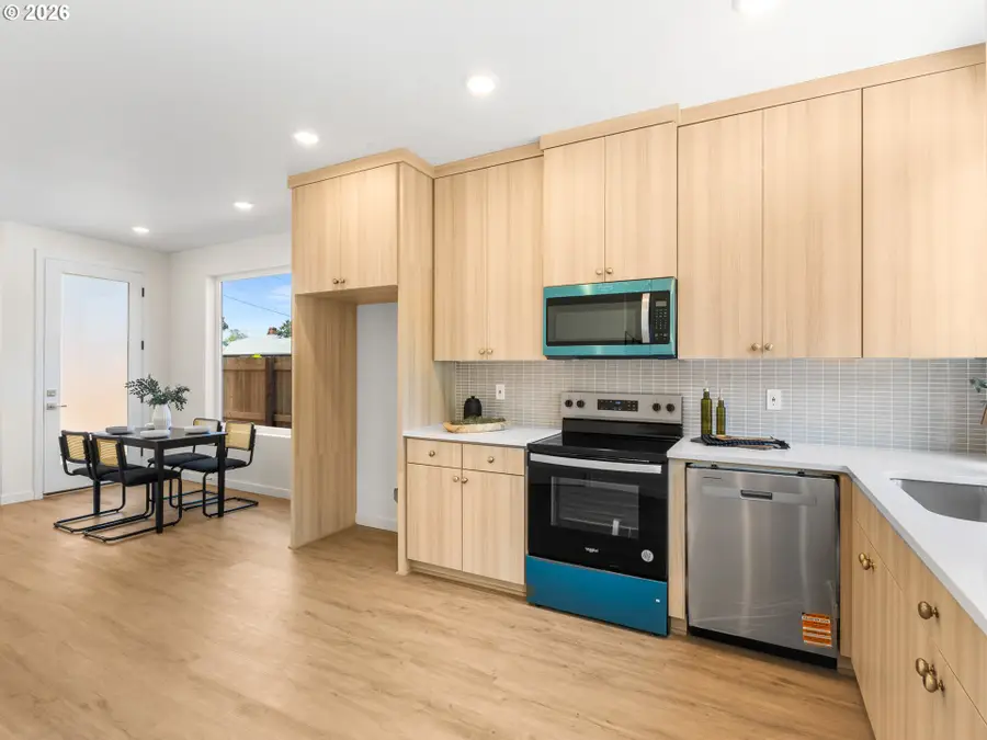 4895 NE Cesar E Chavez Blvd, Portland, OR 97211 - #3