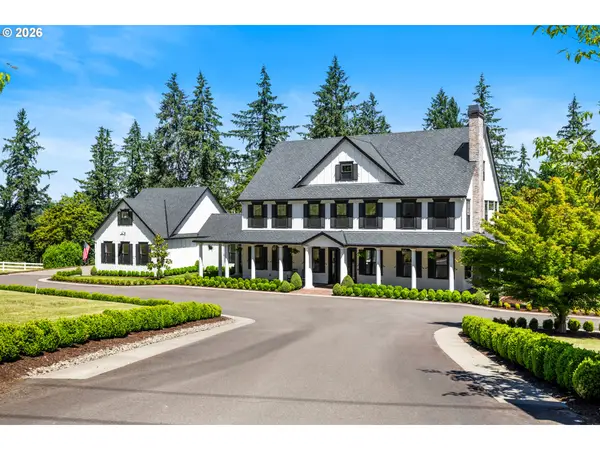 25125 SW Petes Mountain Rd, WestLinn, OR 97068