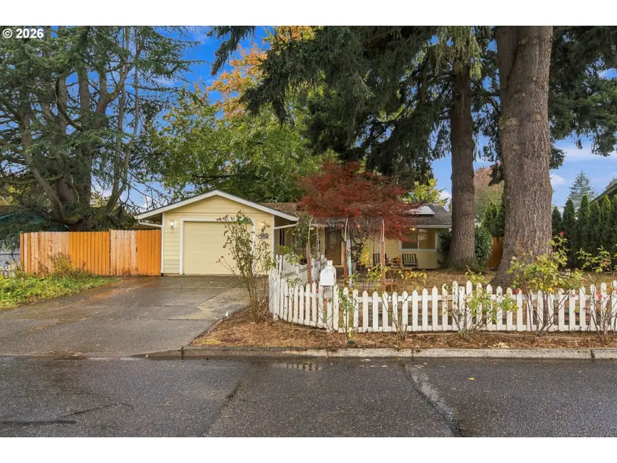 41 34th St, Washougal, WA 98671 - #2