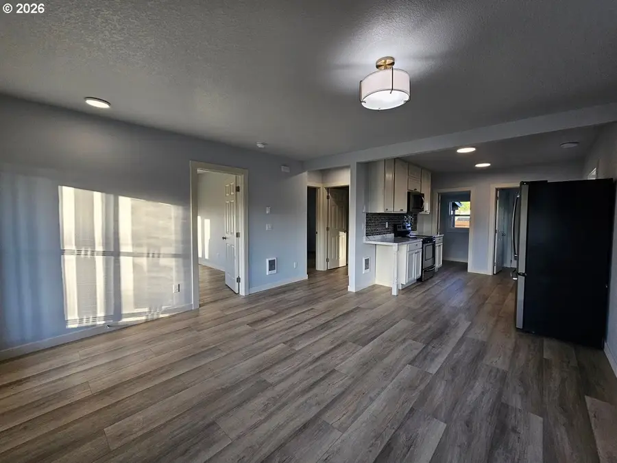 340 17th Ave, Longview, WA 98632 - #2