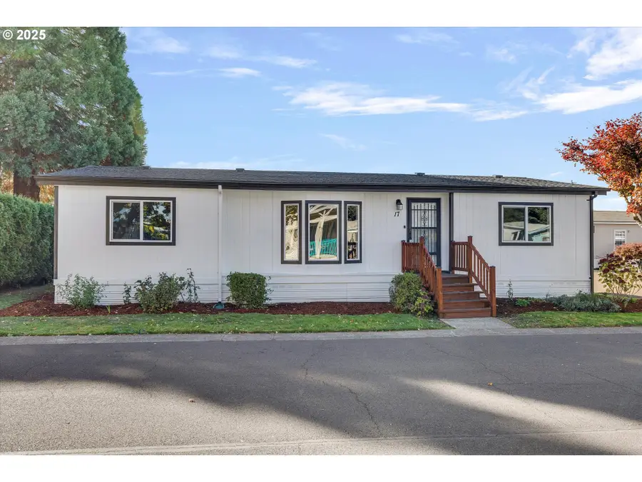 835 SE 1st Ave #17, Canby, OR 97013 - Image #2