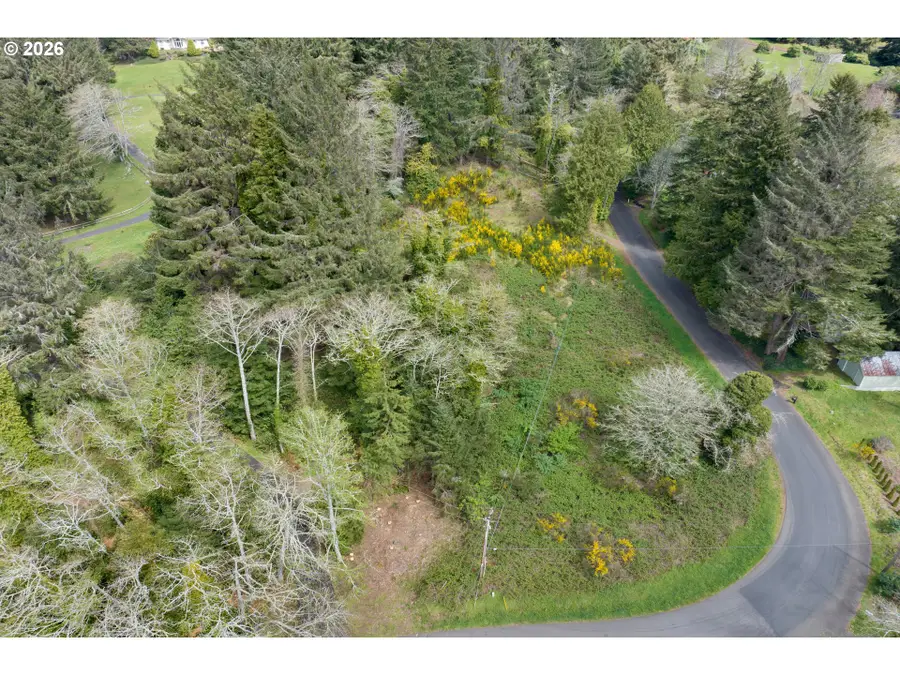 5285 Herman Cape Rd, Florence, OR 97439 - #3