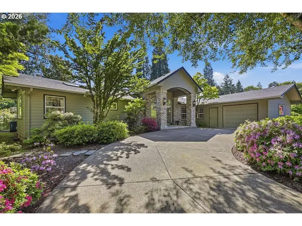 42000 Holden Creek Ln, Springfield, OR 97477