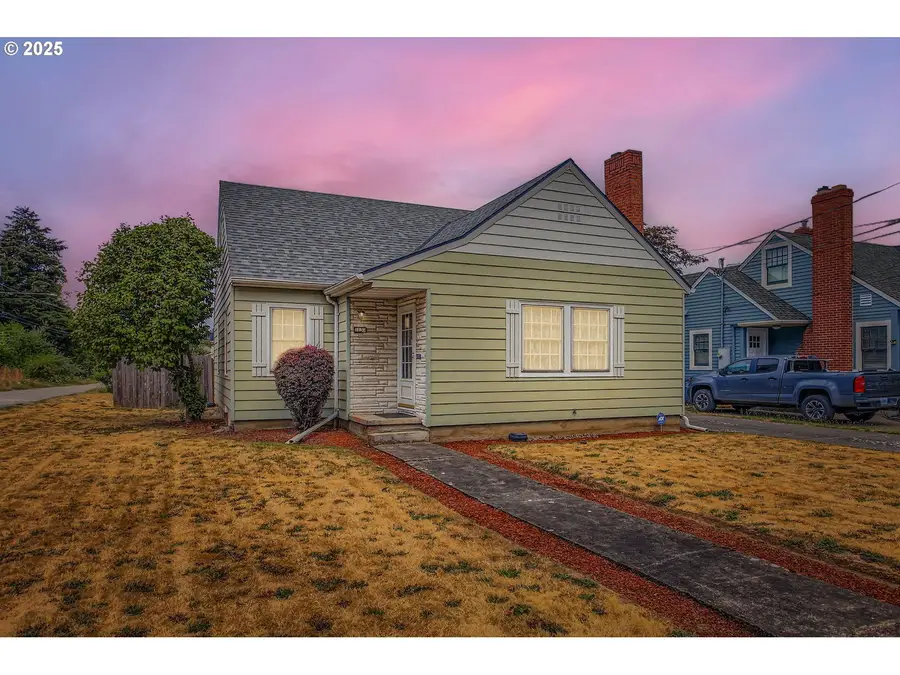 7135 N Olin Ave, Portland, OR 97203 - Image #2