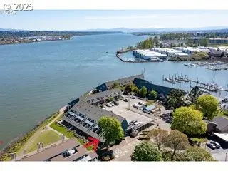 123 N Hayden Bay Dr, Portland, OR 97217 - Image #1