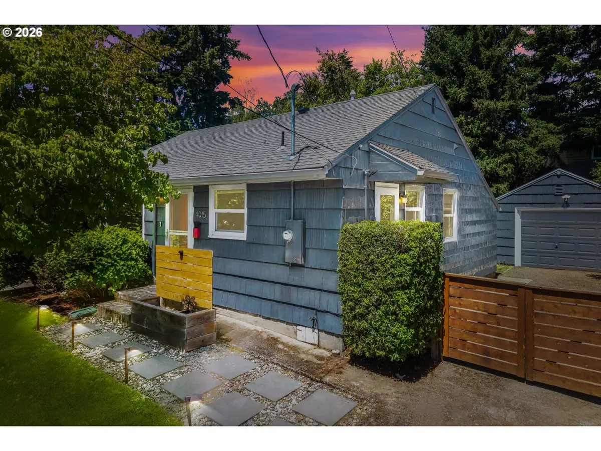 4015 SE Lexington St, Portland, OR 97202 - #1
