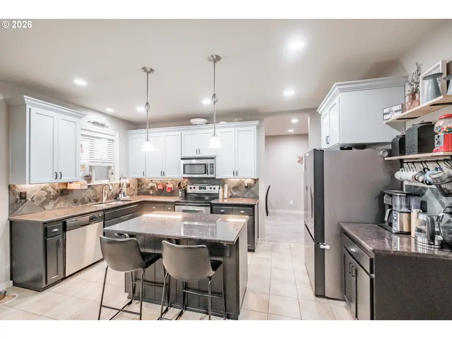 1000 Tasha Way, Lebanon, OR 97355 - #2