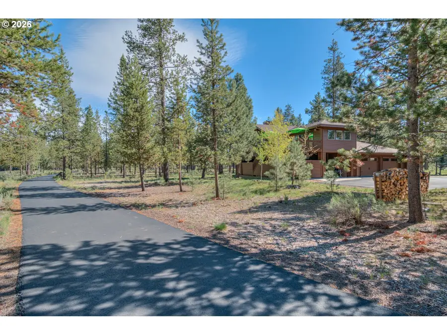 57665 Aspen Ln, Sunriver, OR 97707 - #3