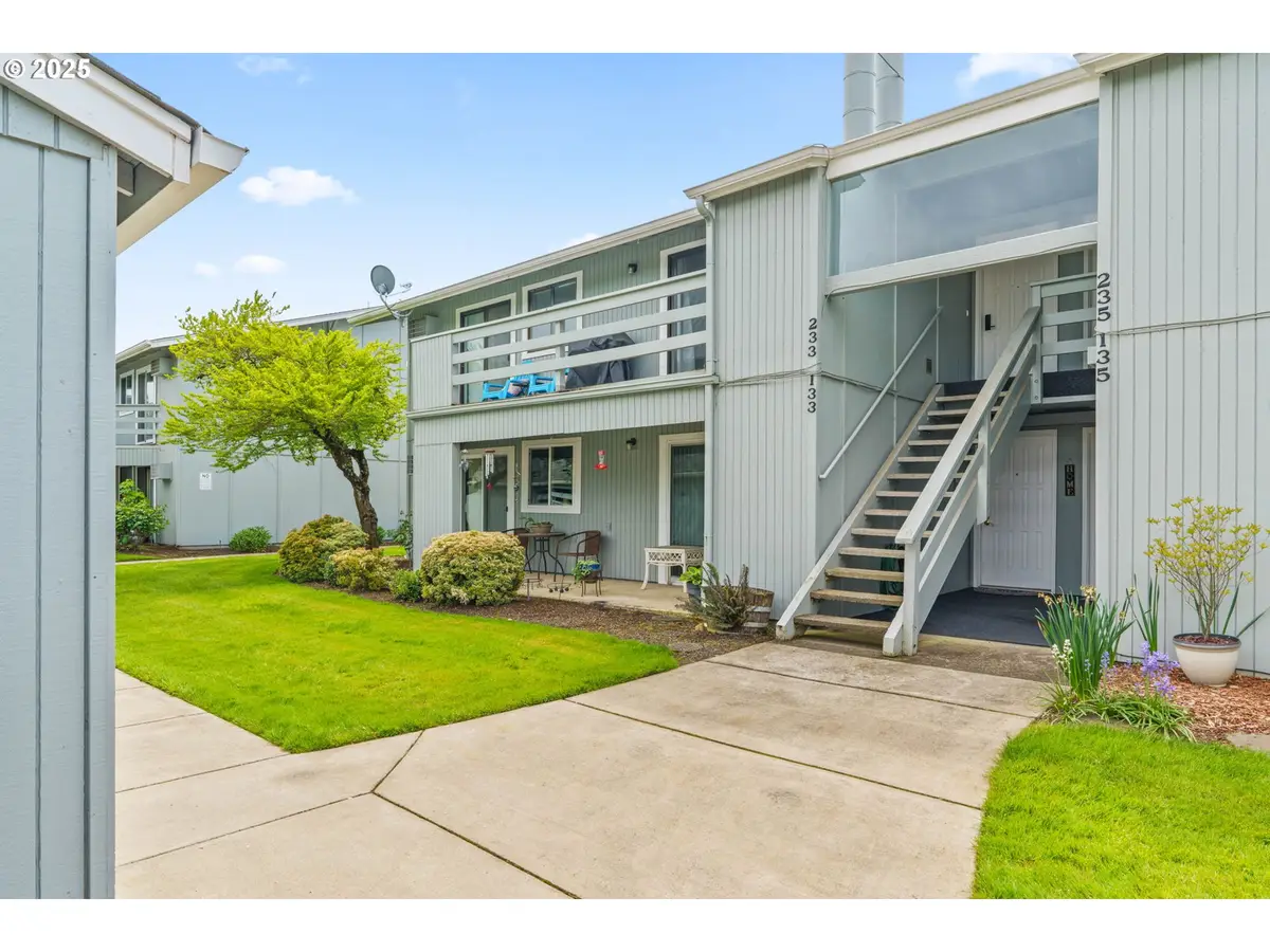 650 Harlow Rd #233, Springfield, OR 97477 - Image #1