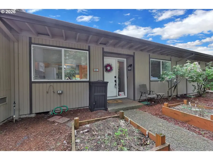 1223 Karen Way, Salem, OR 97304 - #3