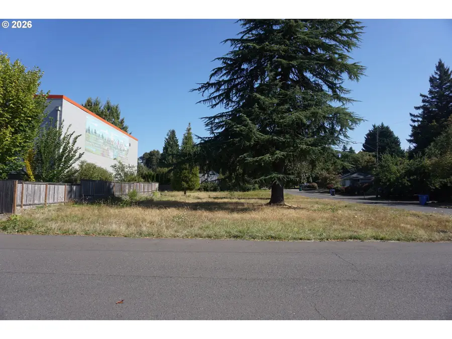 14824 SE Kellogg Ave, Milwaukie, OR 97267 - #2