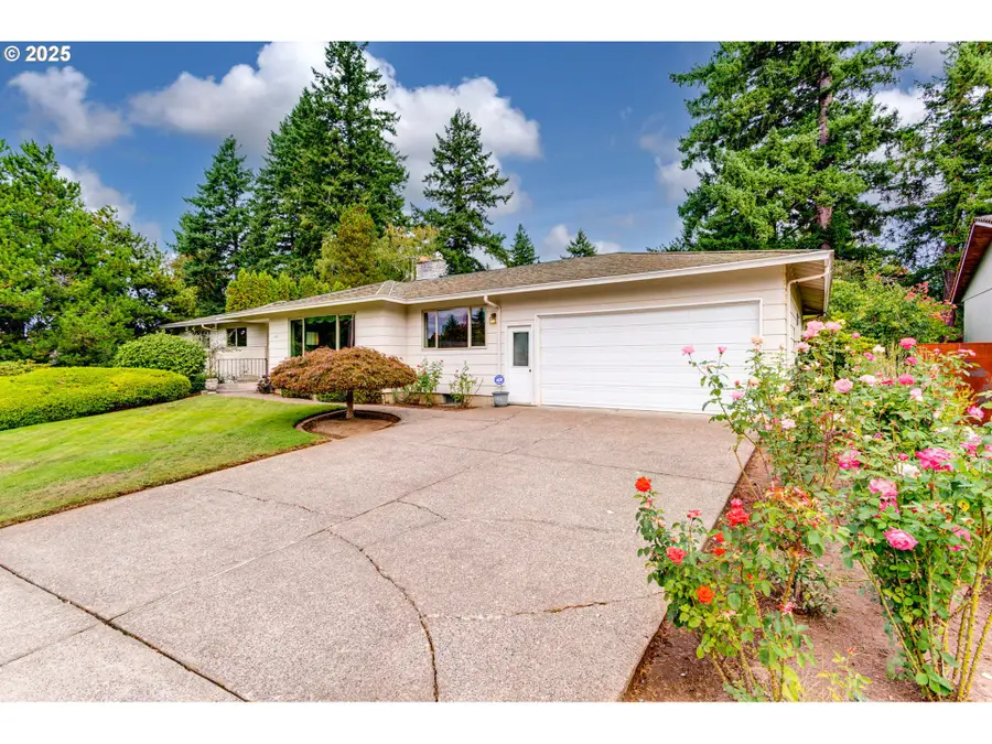 1114 NE 137th Ave, Portland, OR 97230 - Image #2