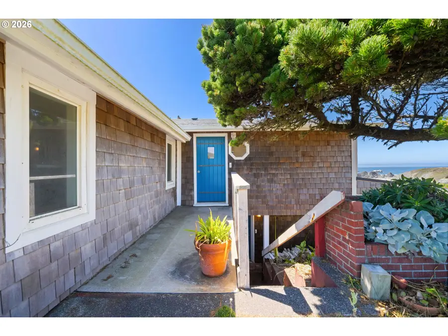 1370 Beach Loop Dr, Bandon, OR 97411 - #2