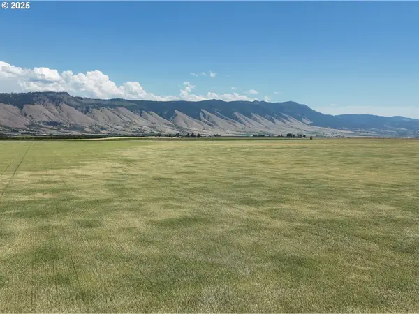 Address Withheld By Seller, Cove, OR 97824