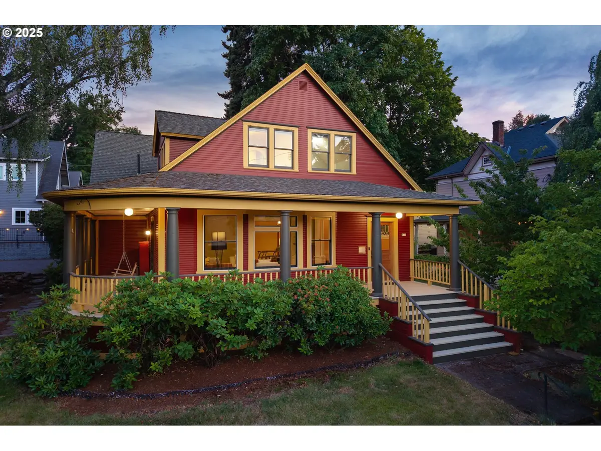 811 Oak St, Hood River, OR 97031 - Image #1