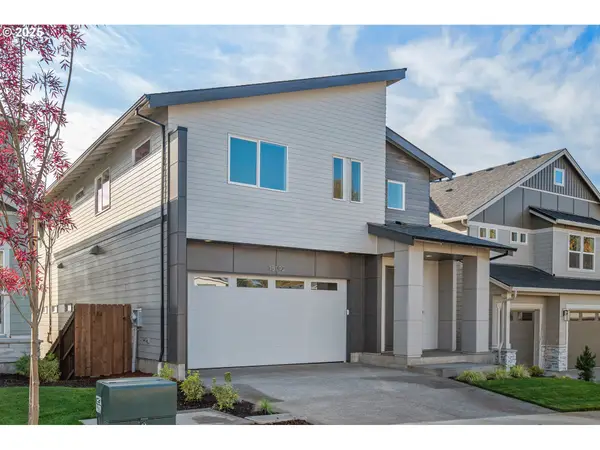 15192 SW Huntwood St, Tigard, OR 97224