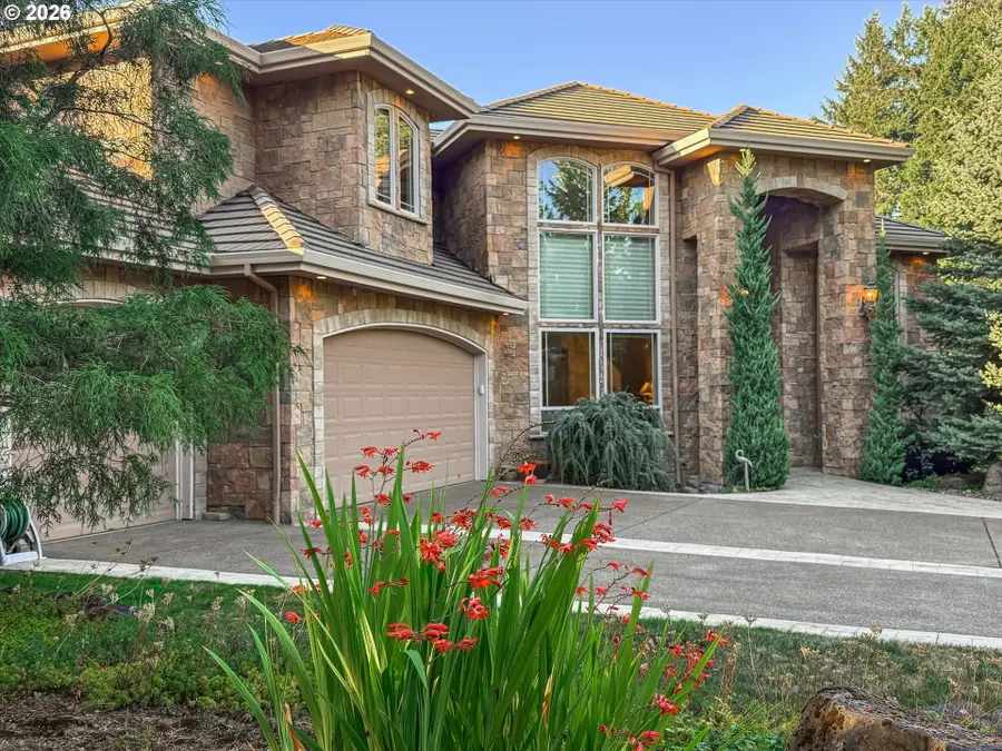 14053 SE Claremont St, Happy Valley, OR 97086 - #2