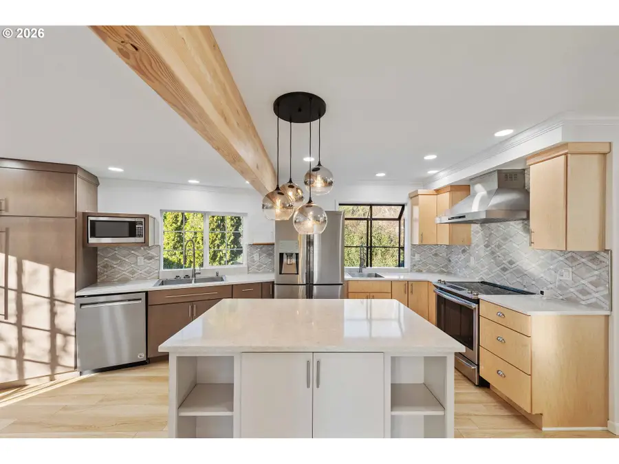 66599 Quail Rd, Glasgow, OR 97459 - Image #2