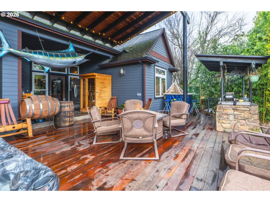 1749 22nd St, Hood River, OR 97031 - #2