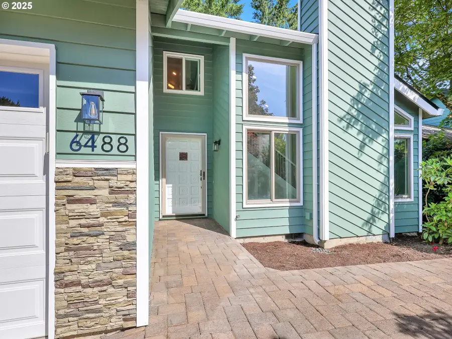 6488 SW Midmar Pl, Garden Home Whitford, OR 97223 - Image #3